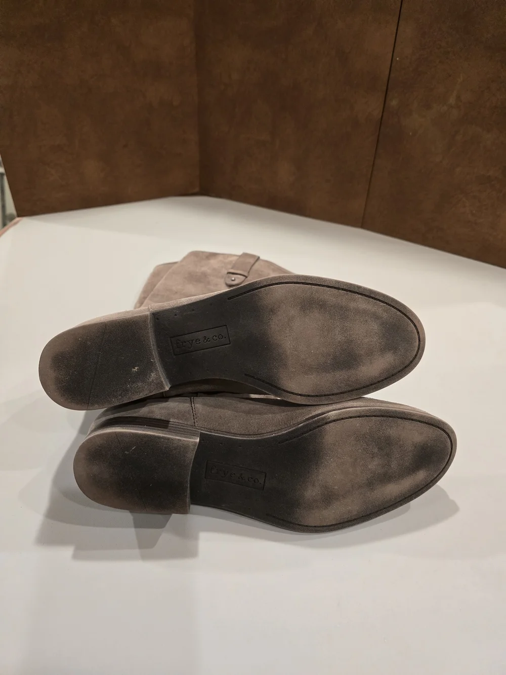 FRYE AND CO. Suede Leather Boots in Color Elephant Pull On